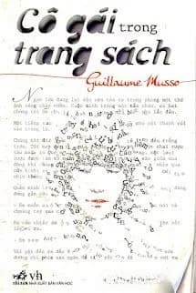 Cô Gái Trong Trang Sách